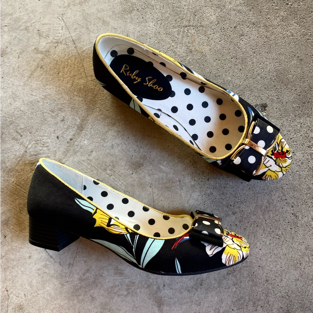 Ruby Shoo bow ballet flats pin up vintage style